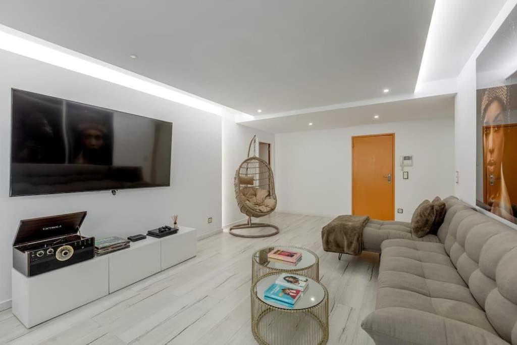 Spacious 3-Bedroom Condo In ลิสบอน ภายนอก รูปภาพ