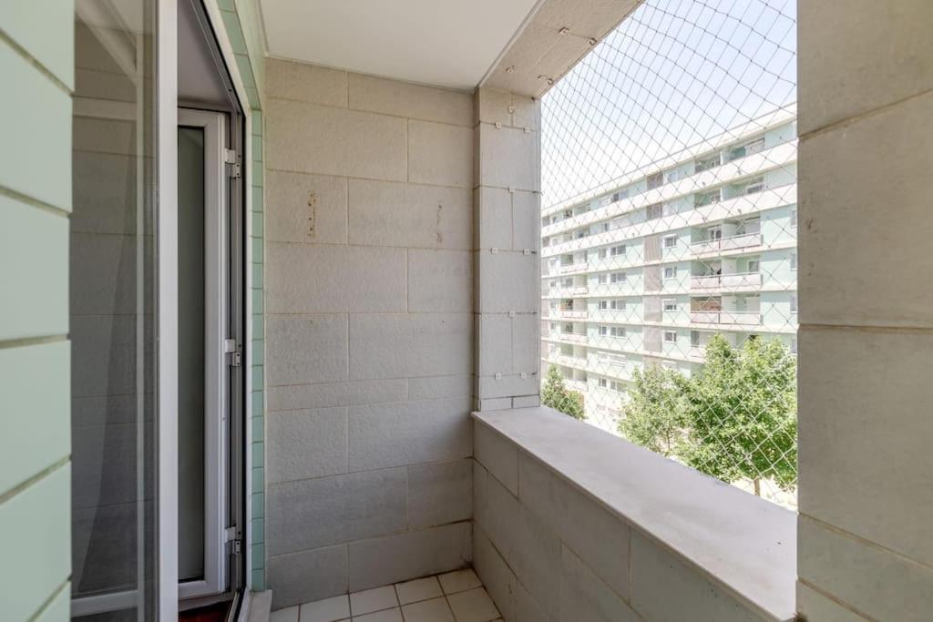 Spacious 3-Bedroom Condo In ลิสบอน ภายนอก รูปภาพ