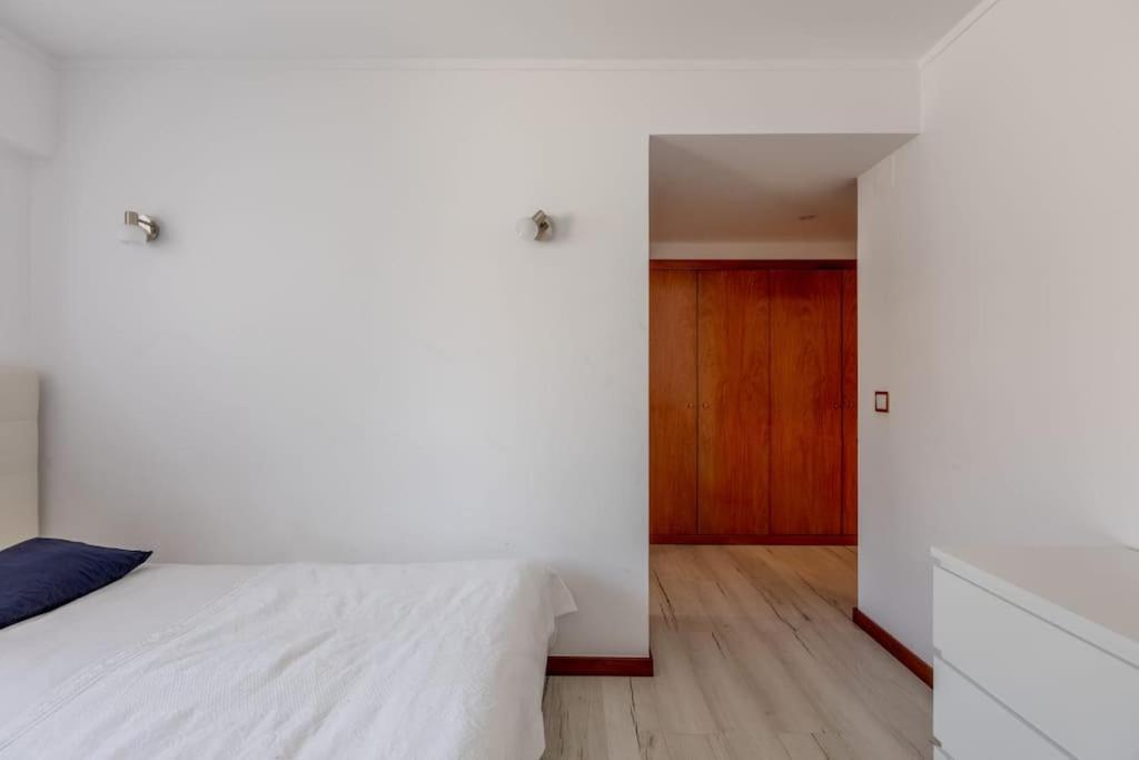 Spacious 3-Bedroom Condo In ลิสบอน ภายนอก รูปภาพ